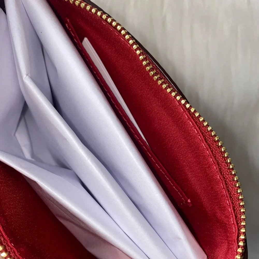 Coach ❤️ Leather Wristlet New True Red